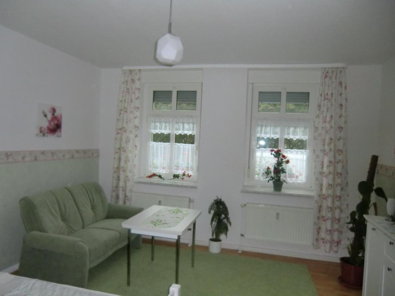 Ferienwohnung Rosenflair Schonebeck  Bagian luar foto