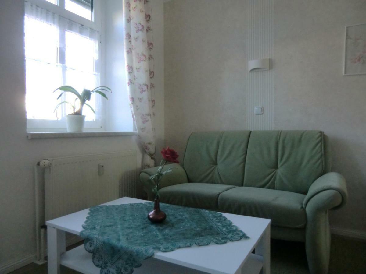 Ferienwohnung Rosenflair Schonebeck  Bagian luar foto